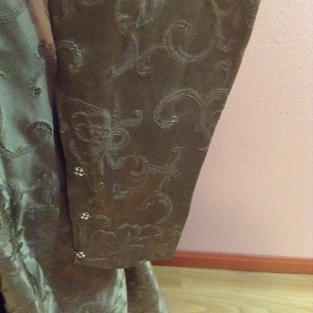 Vintage 1960s '60s Satin Damask Long-Sleeved Evening Gown - Picture 4 of 6